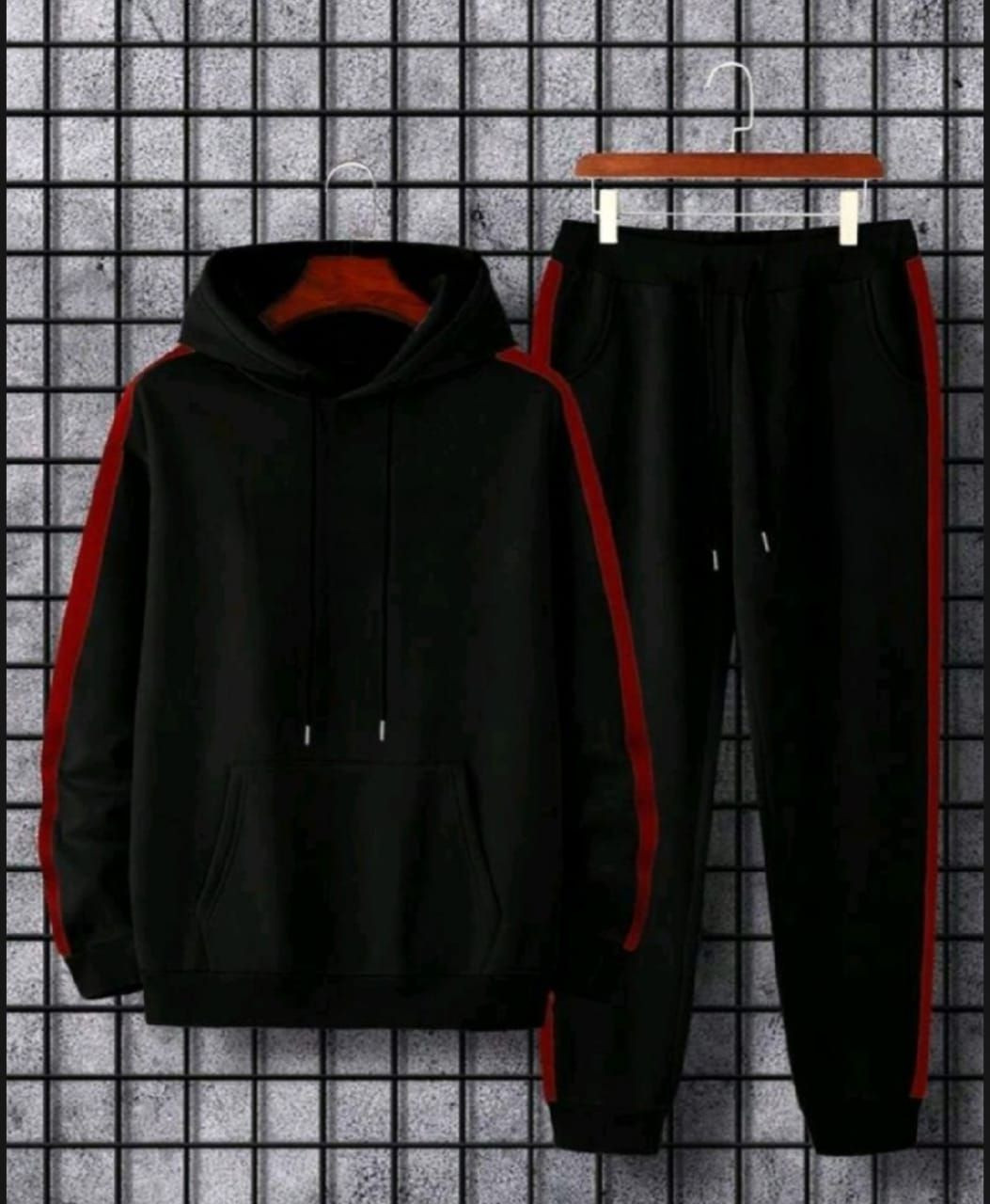 Men tracksuit 43