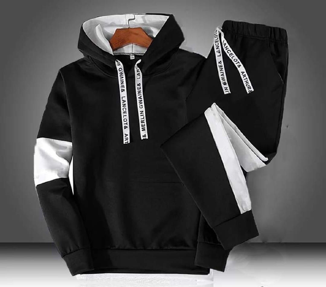 Men tracksuit 33